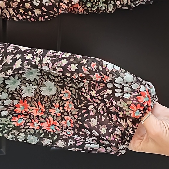 VICI Floral Dress - Picture 7 of 7